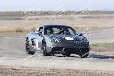 media/Nov-01-2025-PCA Central Coast (Sat) [[5e27ded23e]]/White Group/Grapevine/